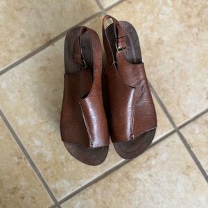 Pierre Dumas Wedge Sandle